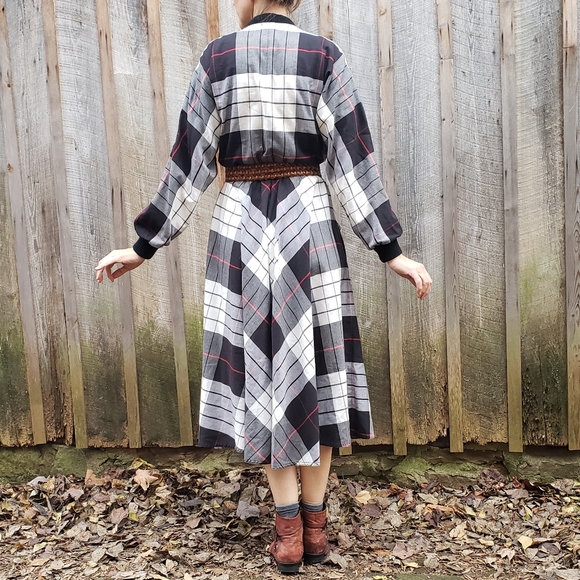 VTG Ronnie Heller for MJ Large Print Plaid Dress - Picture 5 of 12